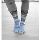 Gr&uuml;ndl NEU! 4-f&auml;dige Sockenwolle mit dem gr&uuml;nen Faden, Simila, 2 identische Socken aus Einem Kn&auml;uel, 100 gr. 75% Schurwolle / 25% Polyamid, (301 blau bunt)